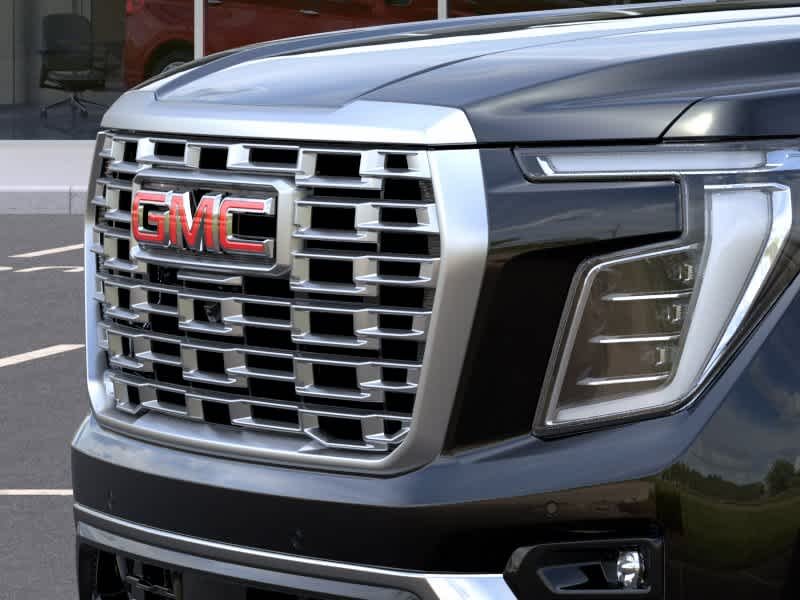 2026 GMC Yukon XL Denali - Photo 13