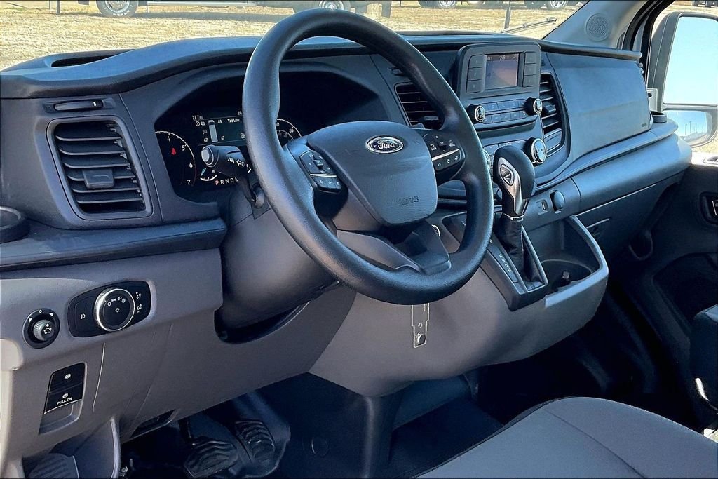 New 2023 White Ford Base image 4