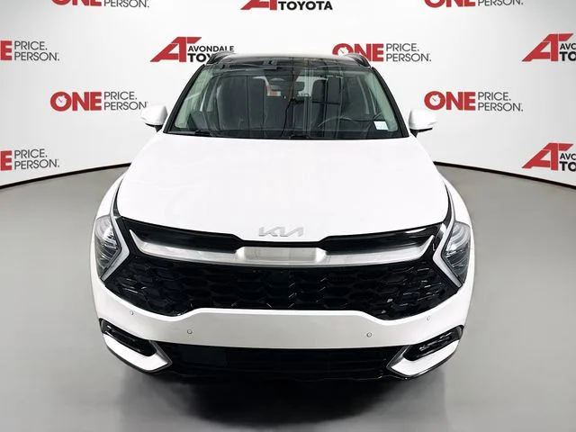 Used 2025 White Kia SX-Prestige image 2