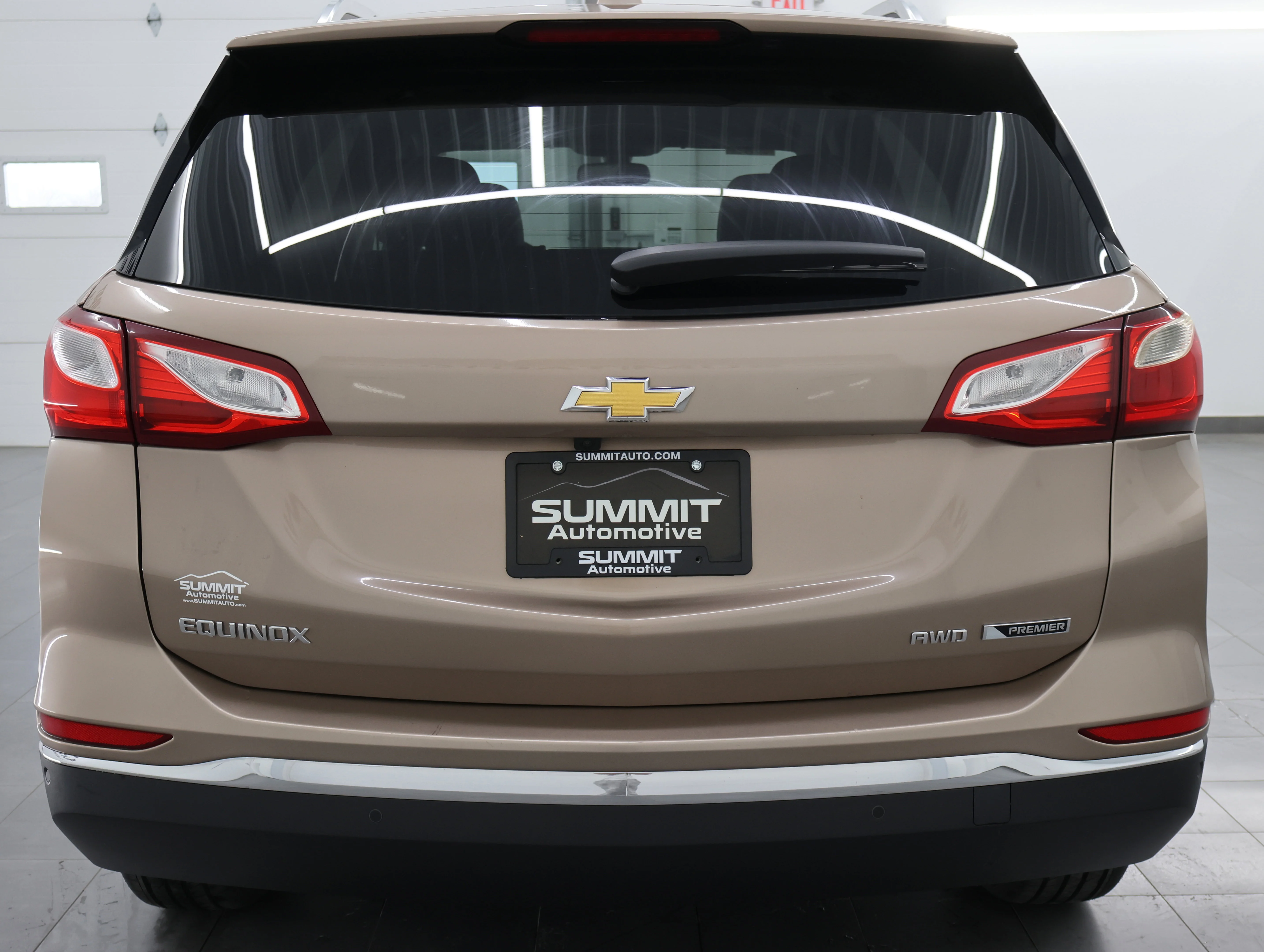 Used 2018 Sandy Ridge Metallic Chevrolet Premier image 25
