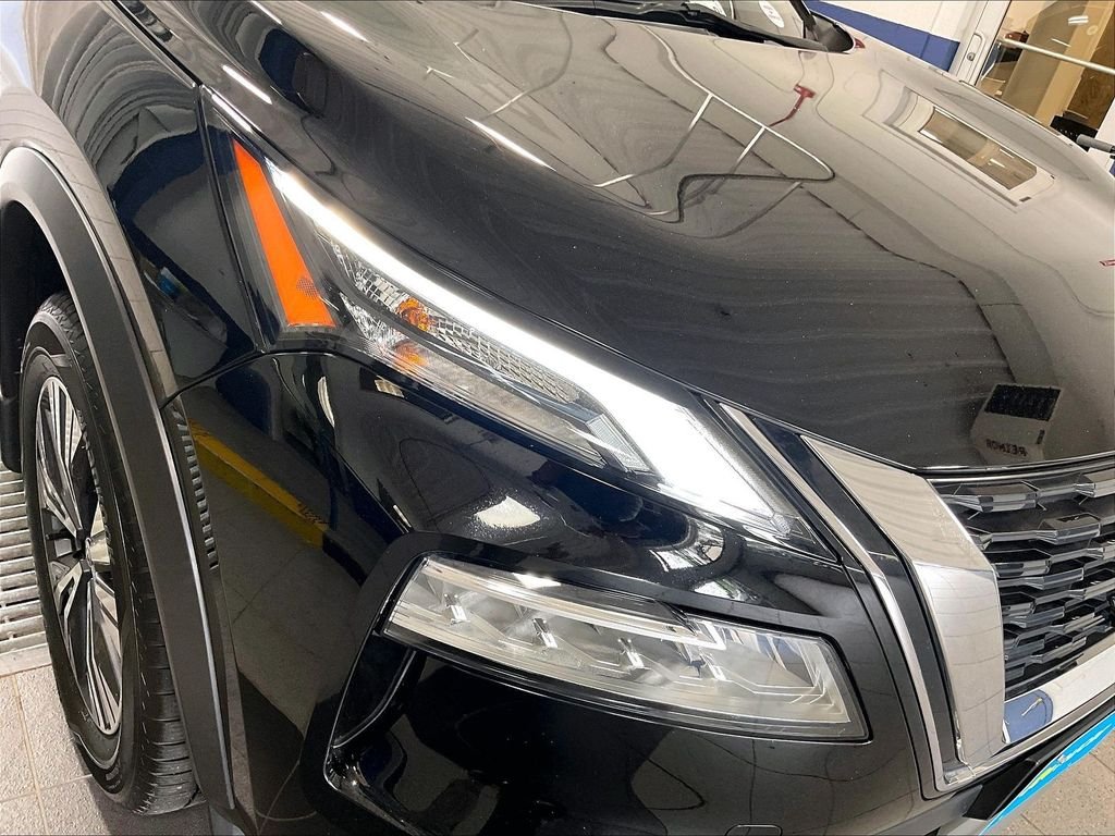 Certified Used 2023 Black Nissan SV image 32