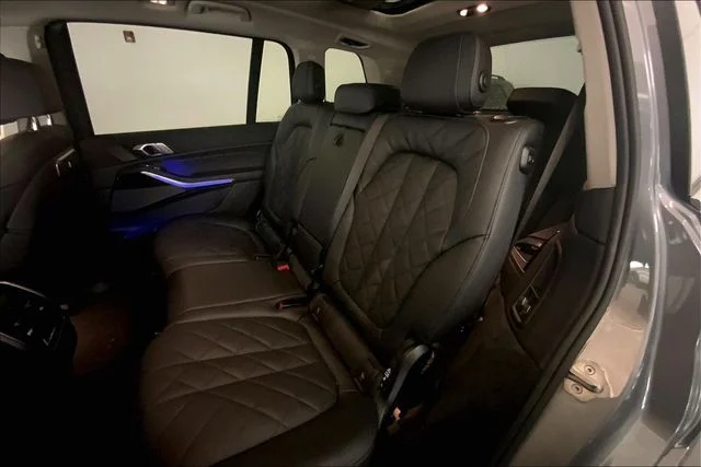 2026 BMW X7 40i - Photo 10
