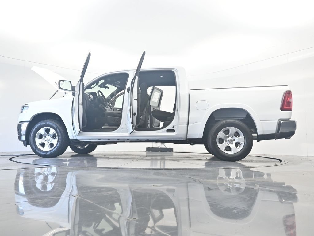 New 2026 Bright White Clear-Coat Exterior Paint RAM Big Horn/Lone Star image 48