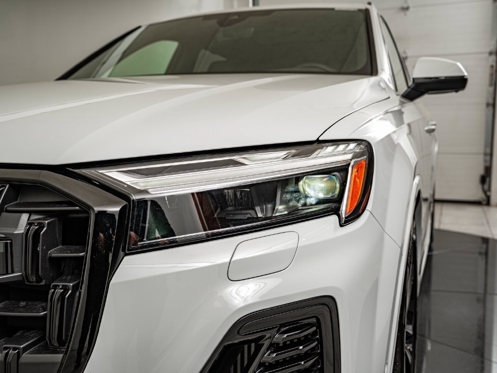 Used 2025 Glacier White Metallic Audi 55 Premium Plus image 14