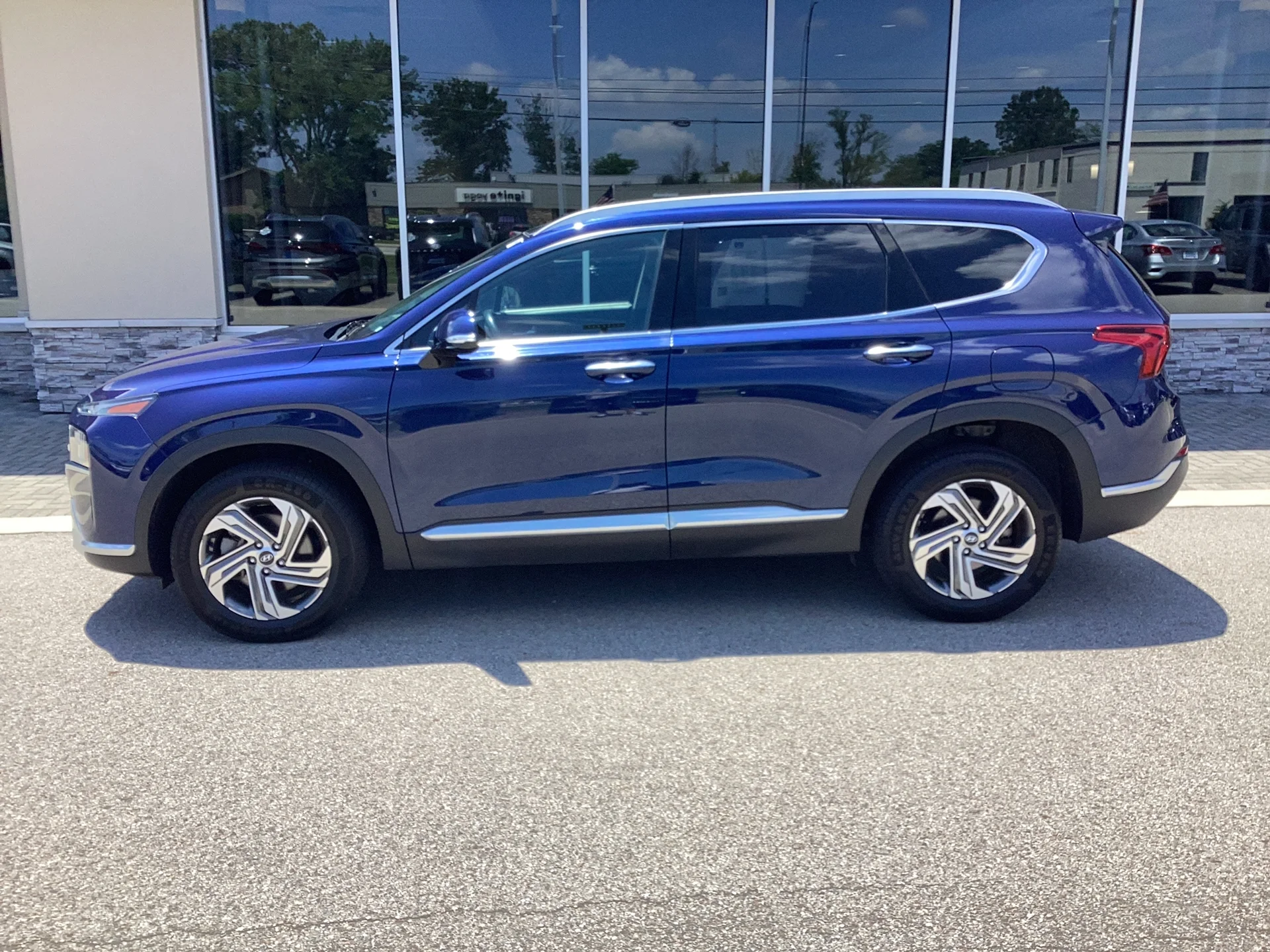 Used 2021 Stormy Sea Hyundai SEL image 7