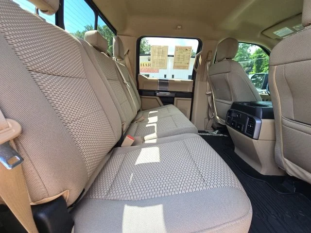 Used 2018 Red Ford XLT image 15
