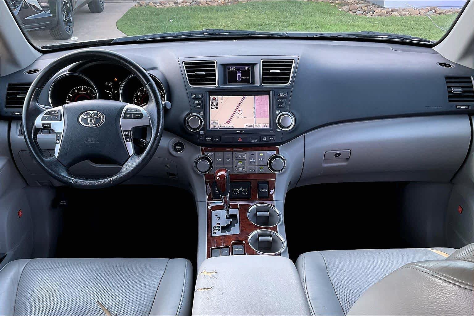 Used 2012 Black Toyota Limited image 13