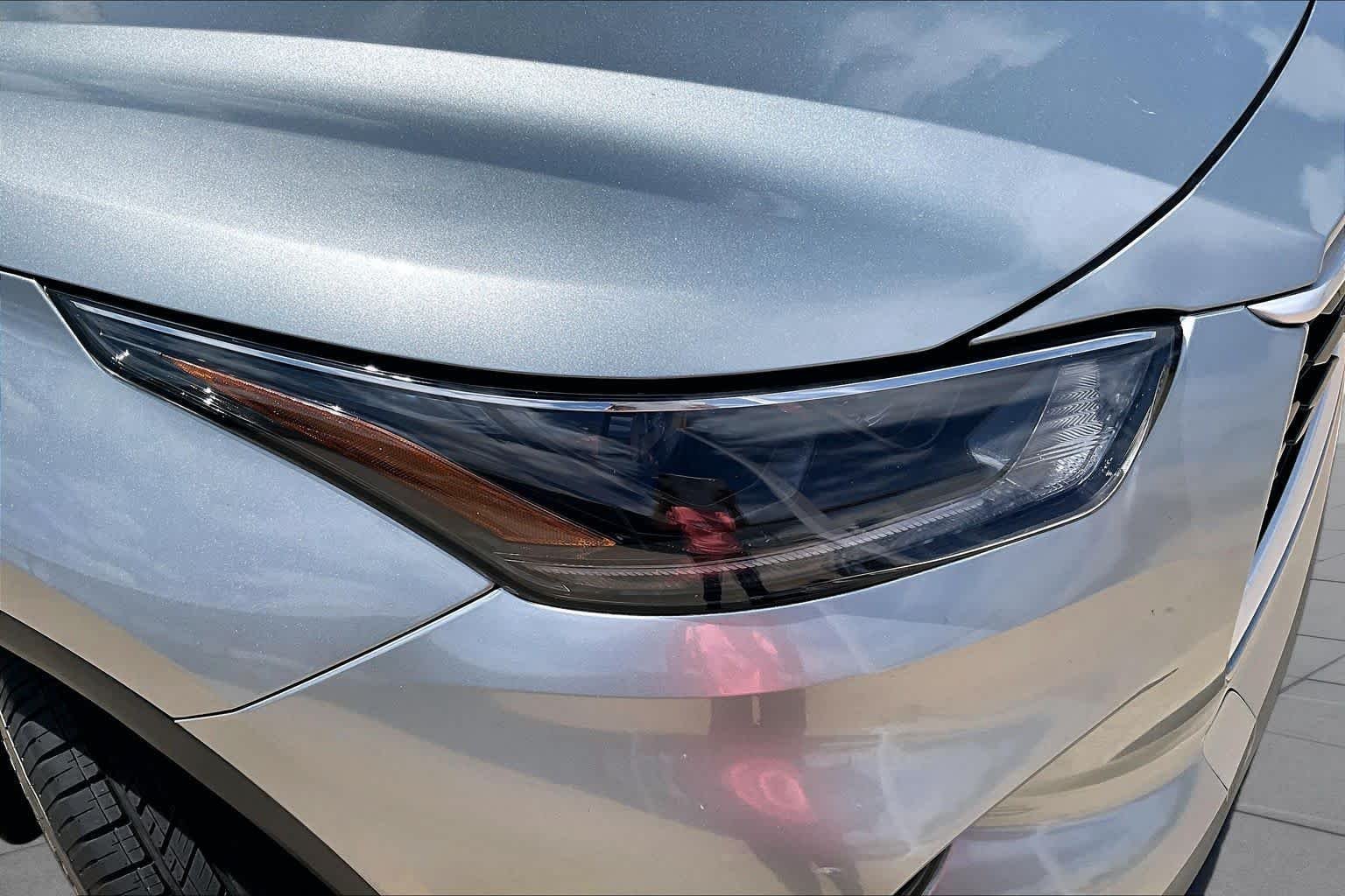 Used 2021 Celestial Silver Metallic Toyota Hybrid XLE image 28