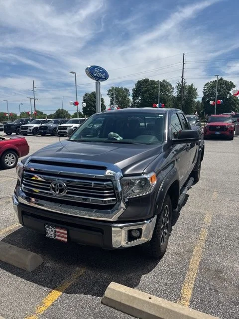 Certified Used 2017 Gray Toyota SR5 image 1