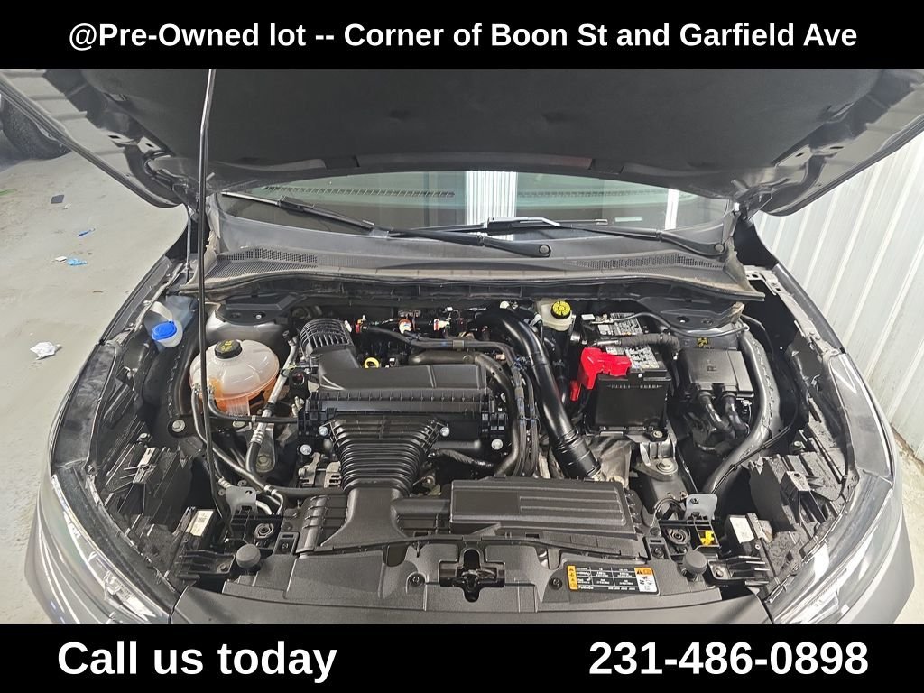 Used 2025 Gray Ford ST-Line Select image 26