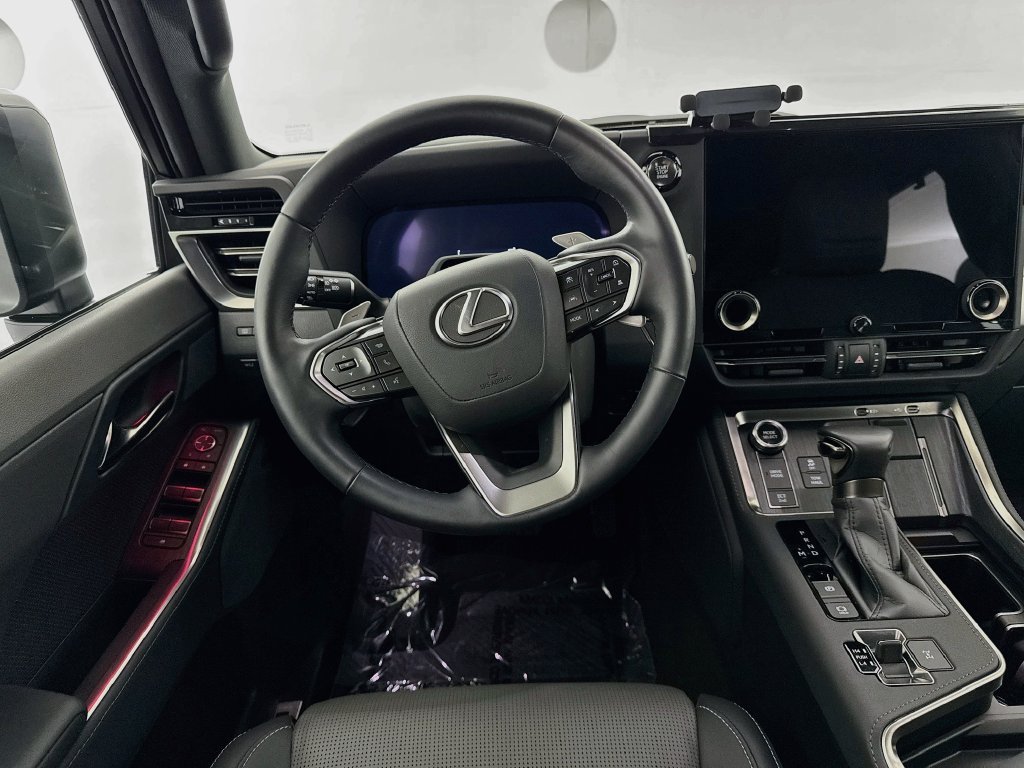 Used 2026 Gray Lexus 550 Luxury+ image 23
