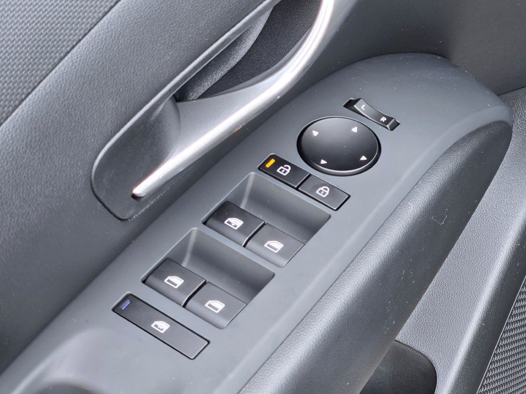 New 2026 Phantom Black Hyundai SE image 17
