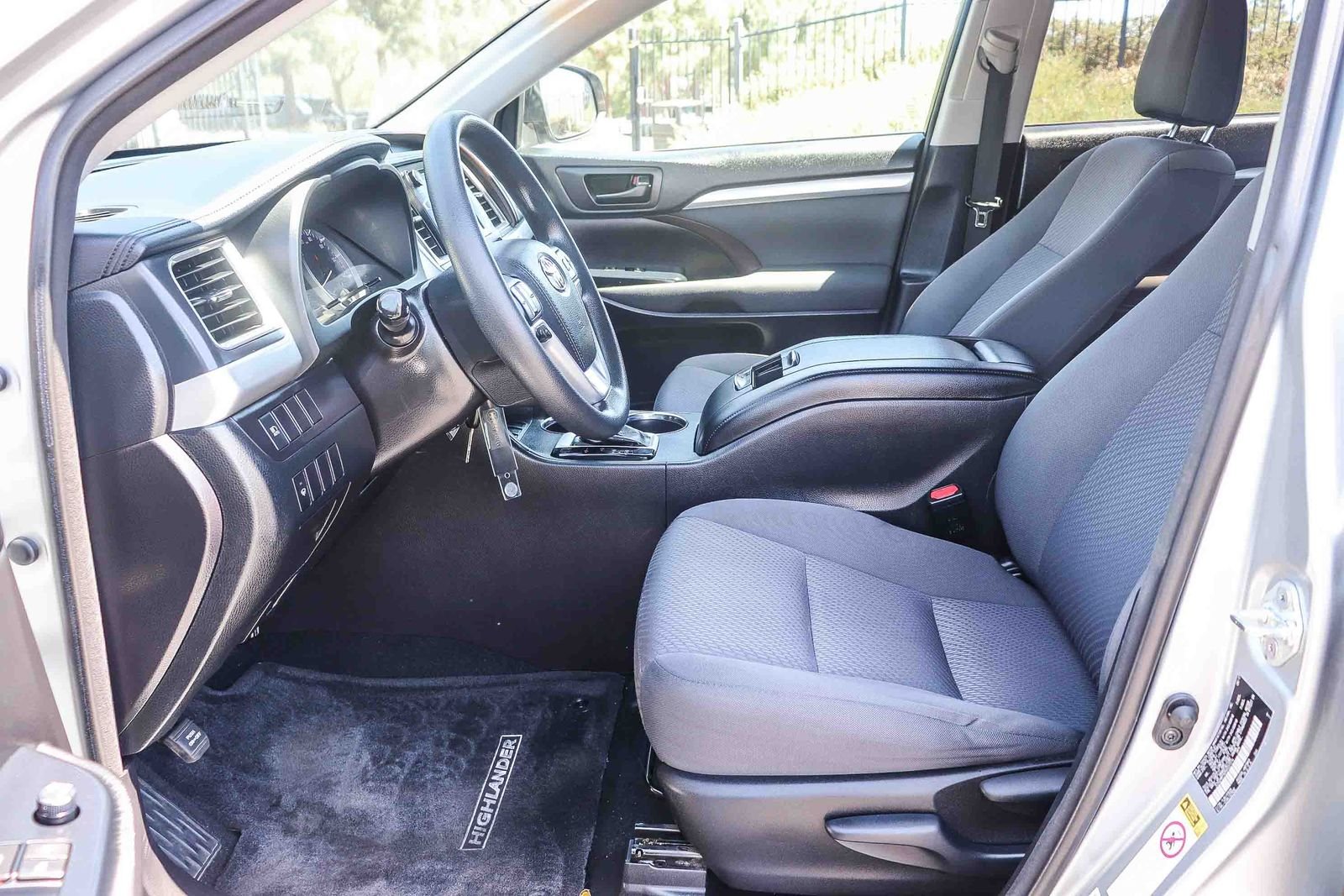 Used 2017 Celestial Silver Metallic Toyota LE image 22