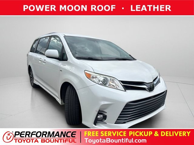 2018 Toyota Sienna XLE Premium