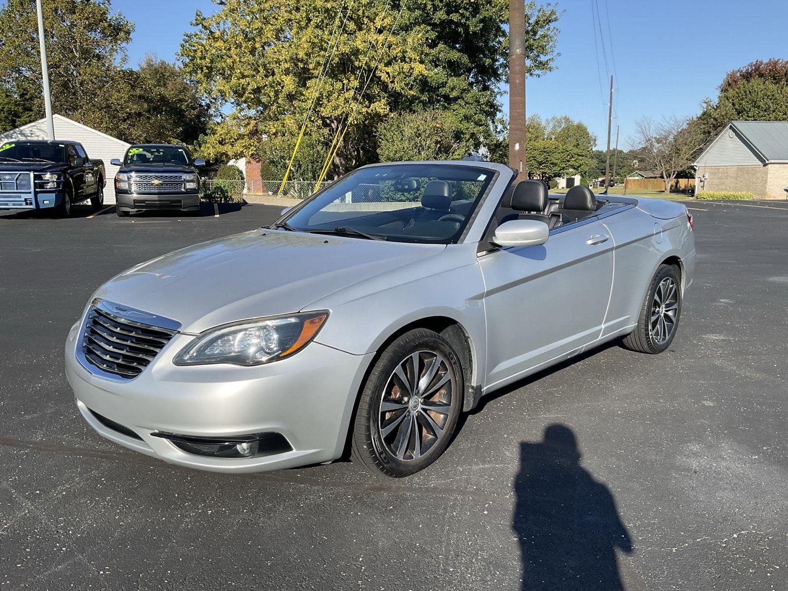 2012 Chrysler 200