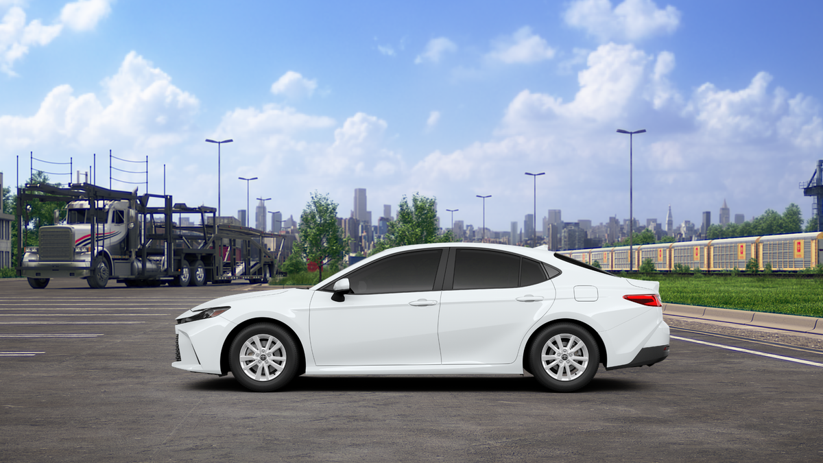 New 2027 Ice Cap Toyota LE image 4