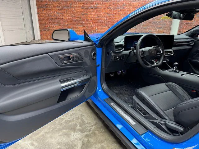 2025 Ford Mustang GT Premium Fastback - Photo 9