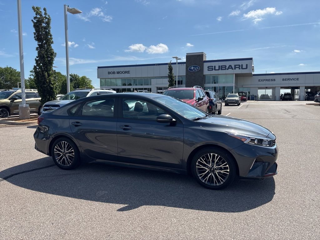 2023 Kia Forte GT-Line AT's photo