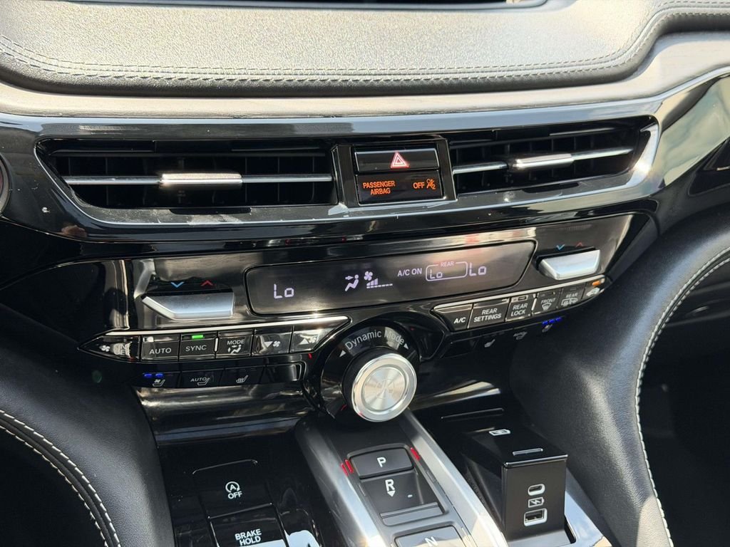 Used 2022 Black Acura Advance image 5