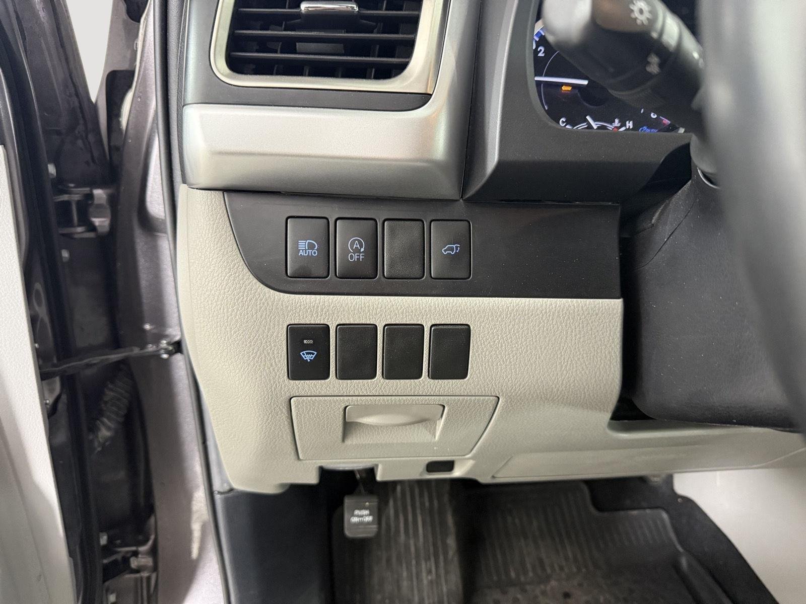 Used 2019 Predawn Gray Mica Toyota LE Plus image 19