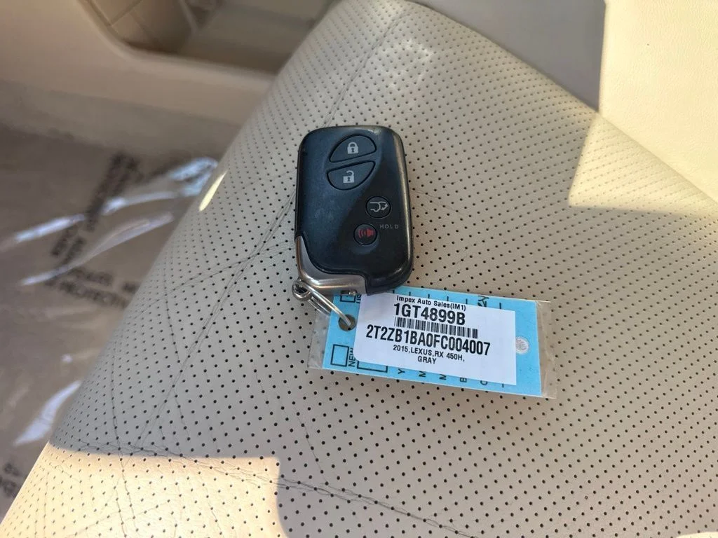 Used 2015 Gray Lexus 450h image 23