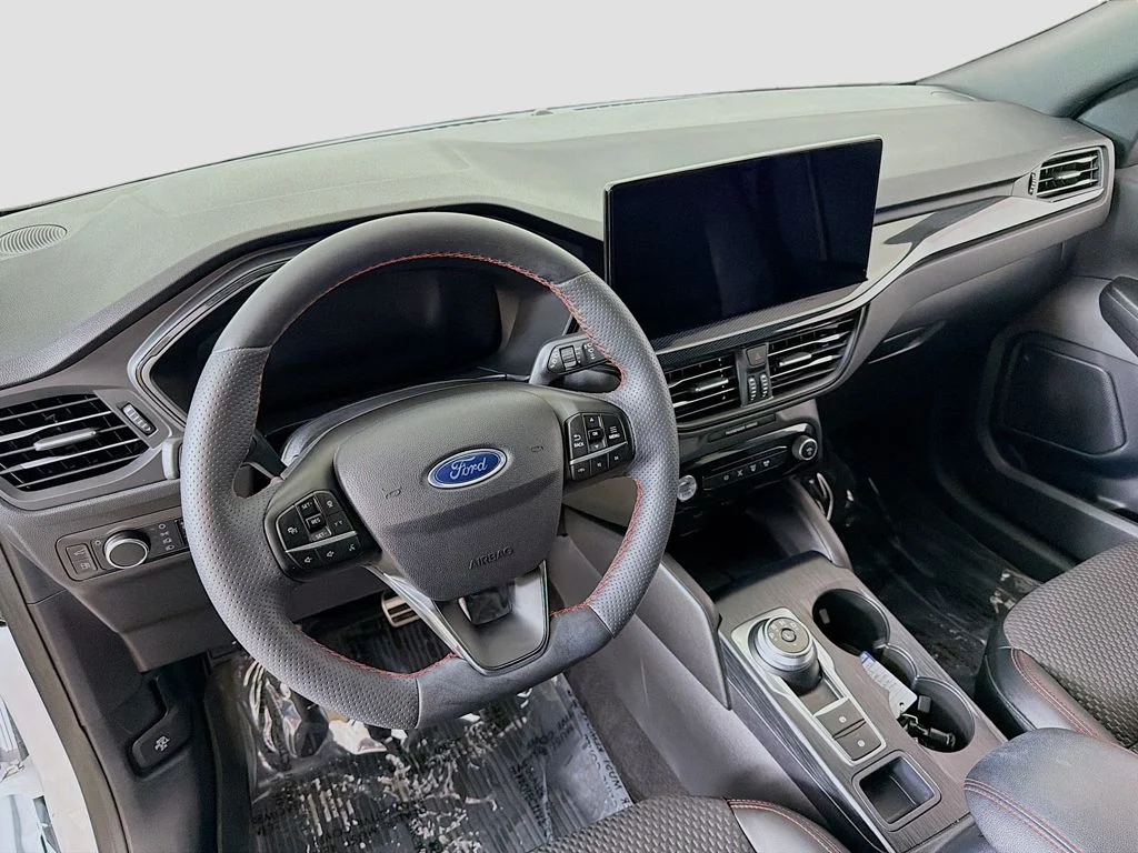 Certified Used 2023 Oxford White Ford ST-Line image 18