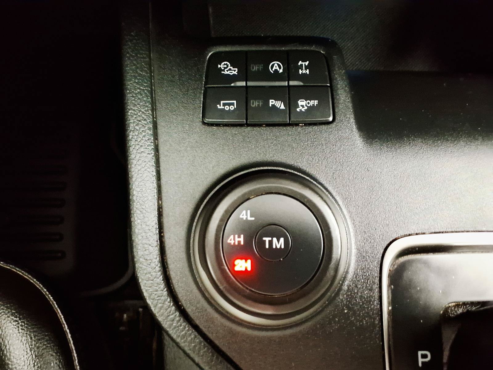 Used 2019 White Ford  image 22
