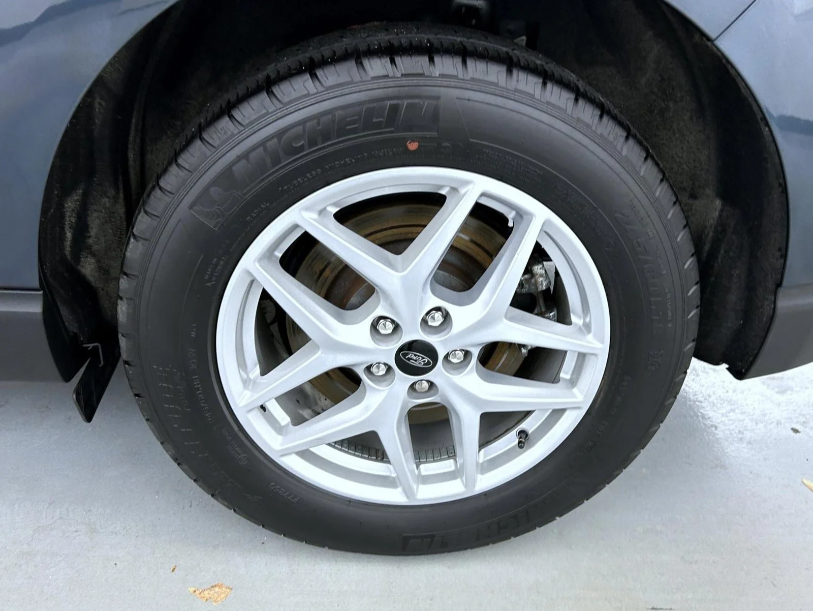 Used 2024 Blue Ford SEL image 23