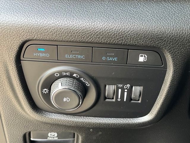 Used 2023 Silver Jeep 4xe image 13