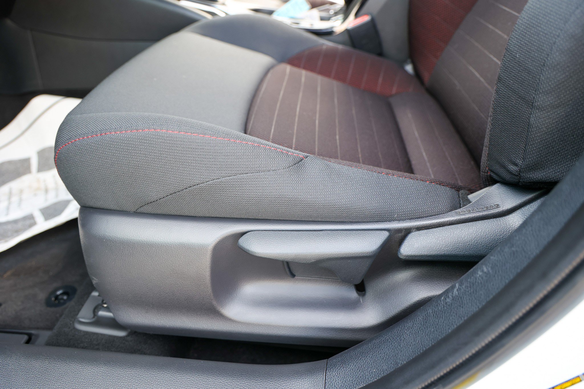 Used 2025 ICE CAP Toyota Hybrid SE image 26