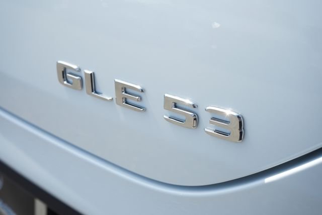 New 2026 MANUFAKTUR Moonlight White Metallic Mercedes-Benz AMG® GLE 53 4MATIC+ Coupe image 15