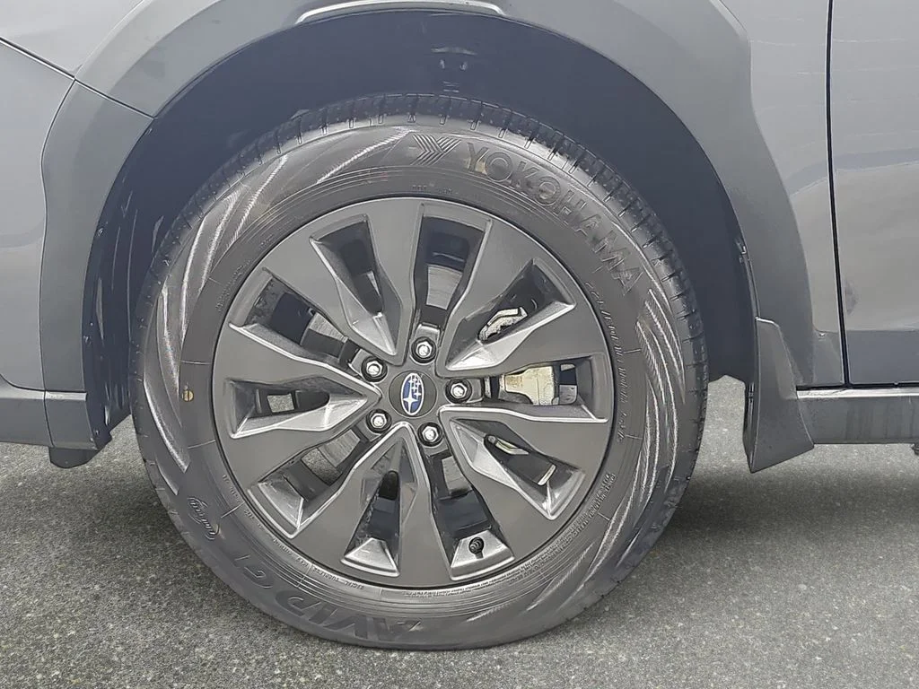 Used 2025 Gray Subaru Onyx Edition image 34