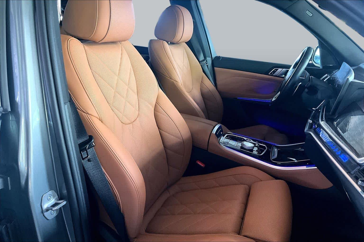 Used 2024 Skyscraper Grey Metallic BMW sDrive40i image 8