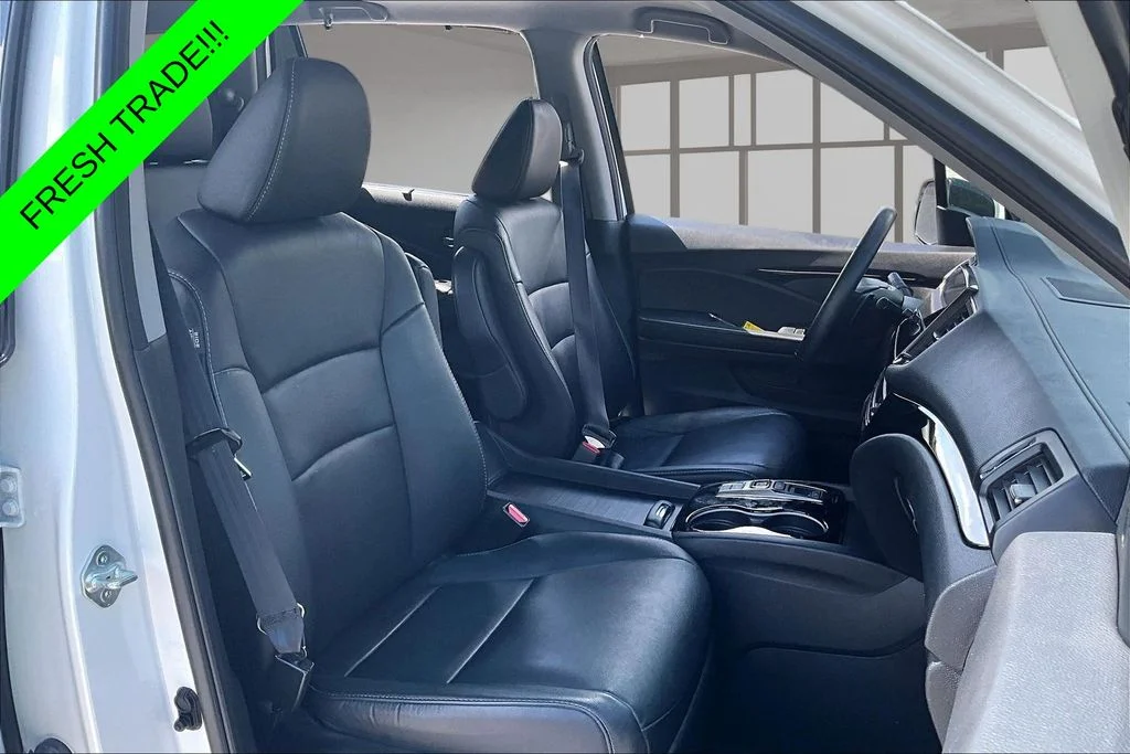 Used 2022  Honda Touring image 30