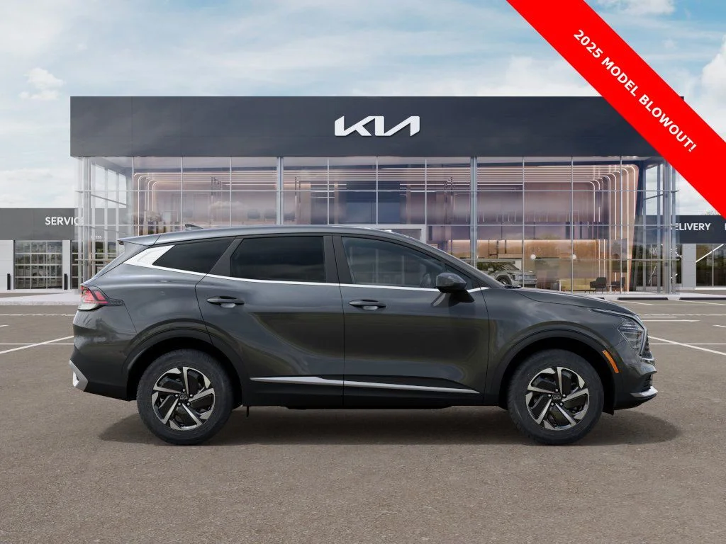 2025 Kia Sportage LX Hybrid - Photo 7
