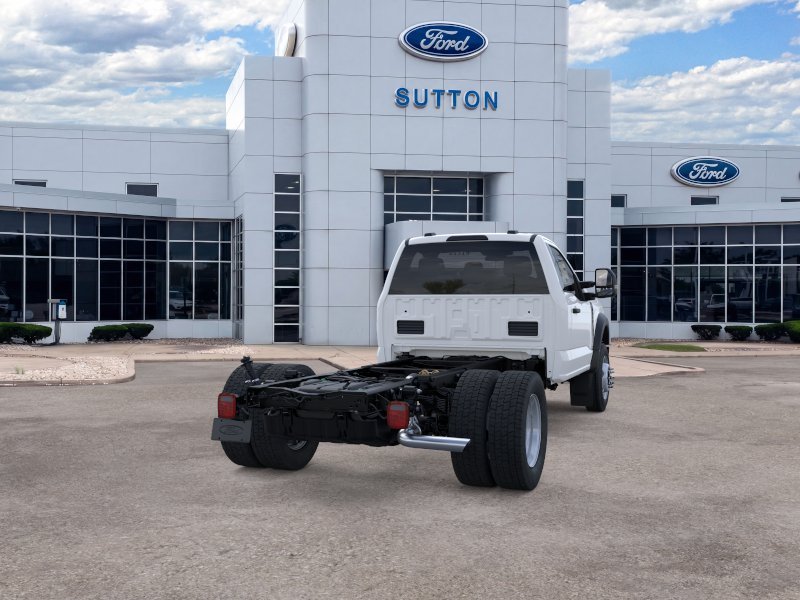 New 2025 Oxford White Ford F-450® XL image 53