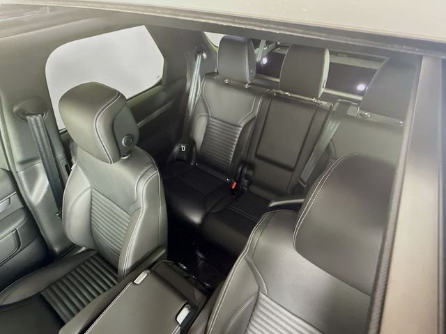 2026 Land Rover Discovery Dynamic SE - Photo 14