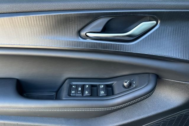 2025 Jeep Grand Cherokee Laredo - Photo 13