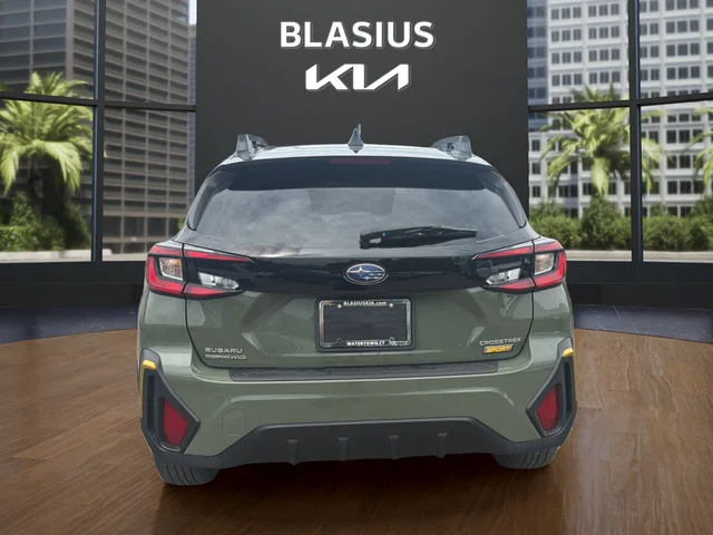 Used 2025 Green Subaru Sport image 4