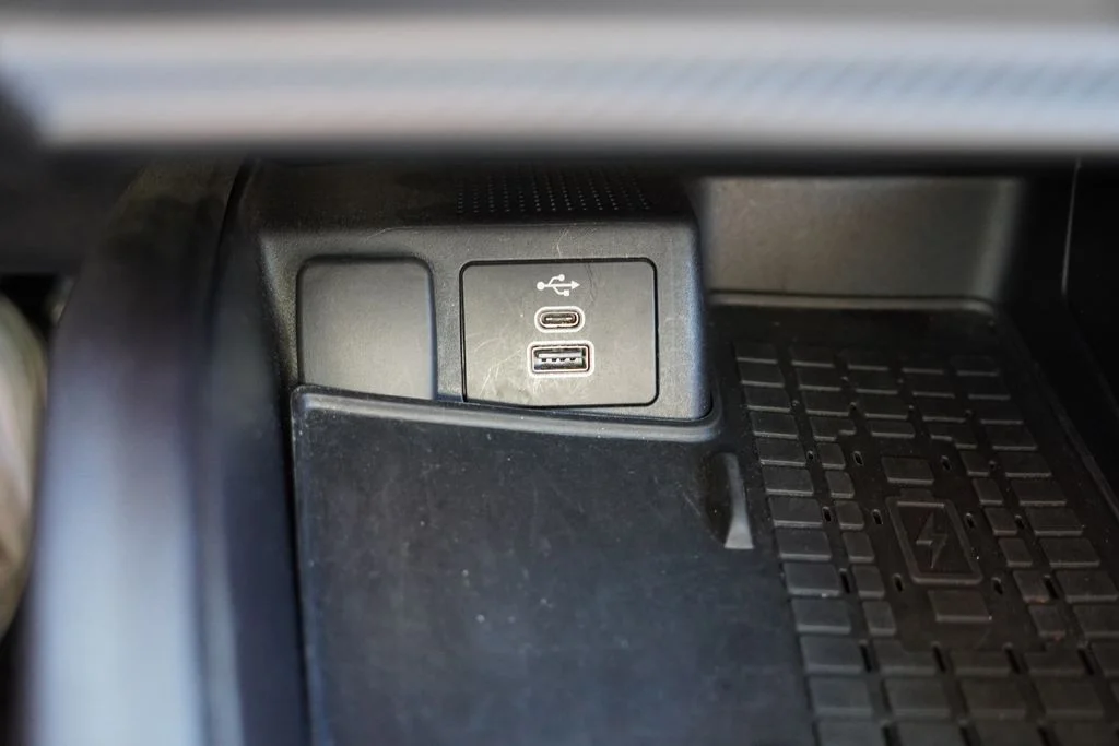 Used 2025 Gray Ford Outer Banks image 30