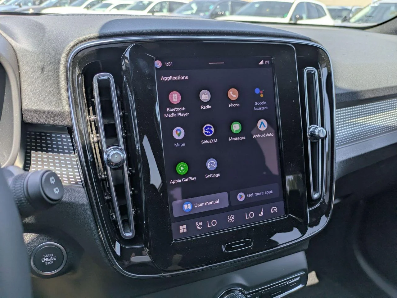 2026 Volvo XC40 Ultra Black Edition - Photo 8