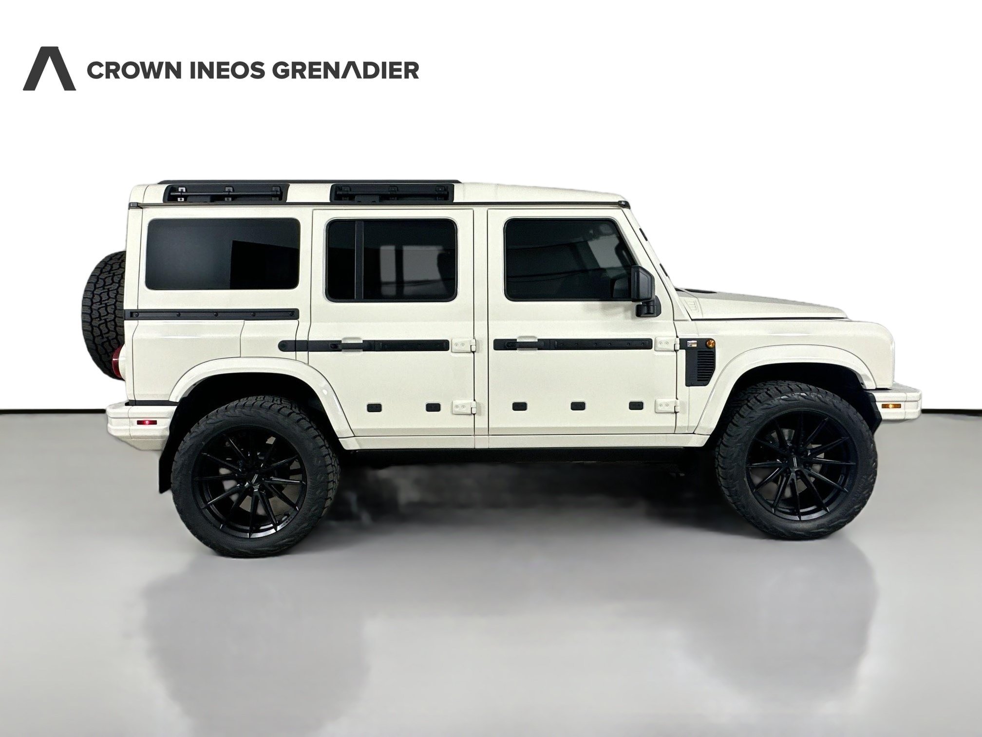 New 2026 Scottish White INEOS Fieldmaster Edition image 4