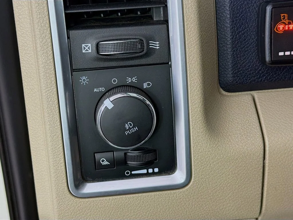 Used 2018 Pearl White Ram Limited image 11