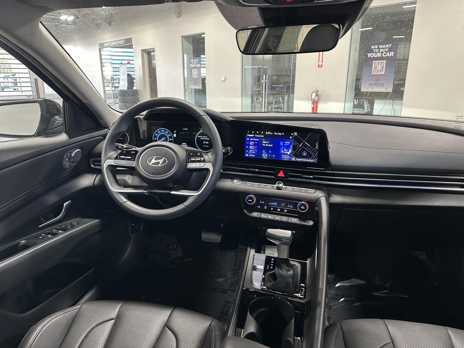 Certified Used 2026 Abyss Black Hyundai Limited image 4