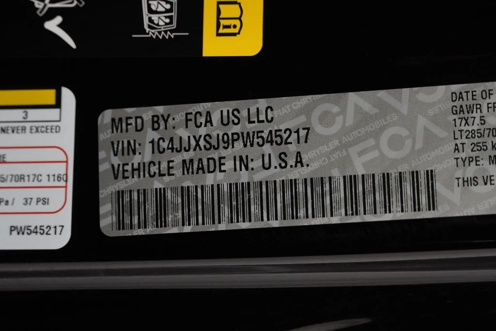 Used 2023 Black Jeep Rubicon 392 image 56