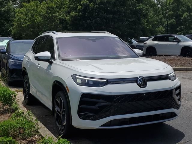 New 2026 White Volkswagen 2.0T SEL R-Line Turbo image 3