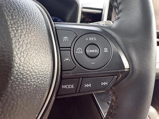Used 2026 Soul Red Crystal Toyota XLE image 19