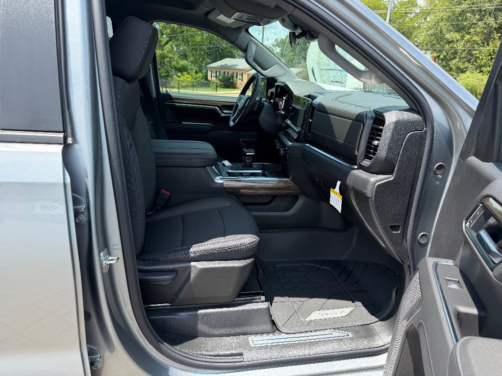 New 2026 Sterling Gray Metallic Chevrolet LT image 20