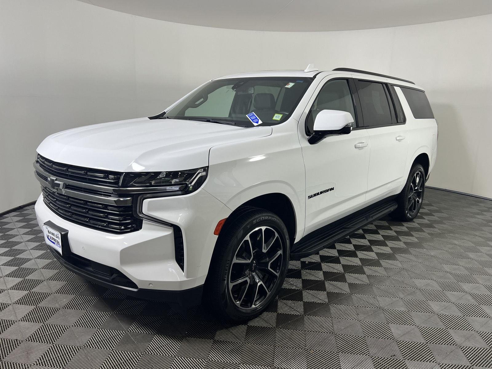 Used 2022 Summit White Chevrolet RST image 30