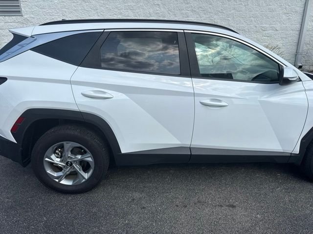 Used 2023 White Hyundai SEL image 8